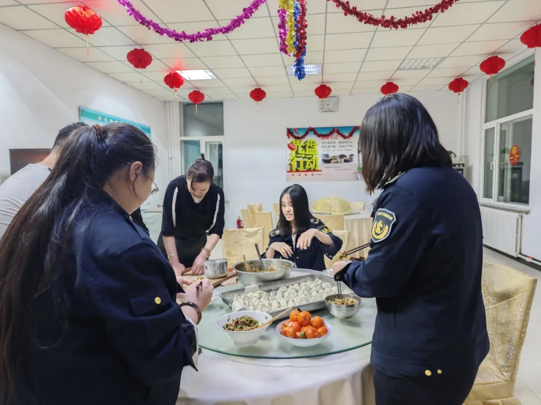 女人与公狍交酡女免费