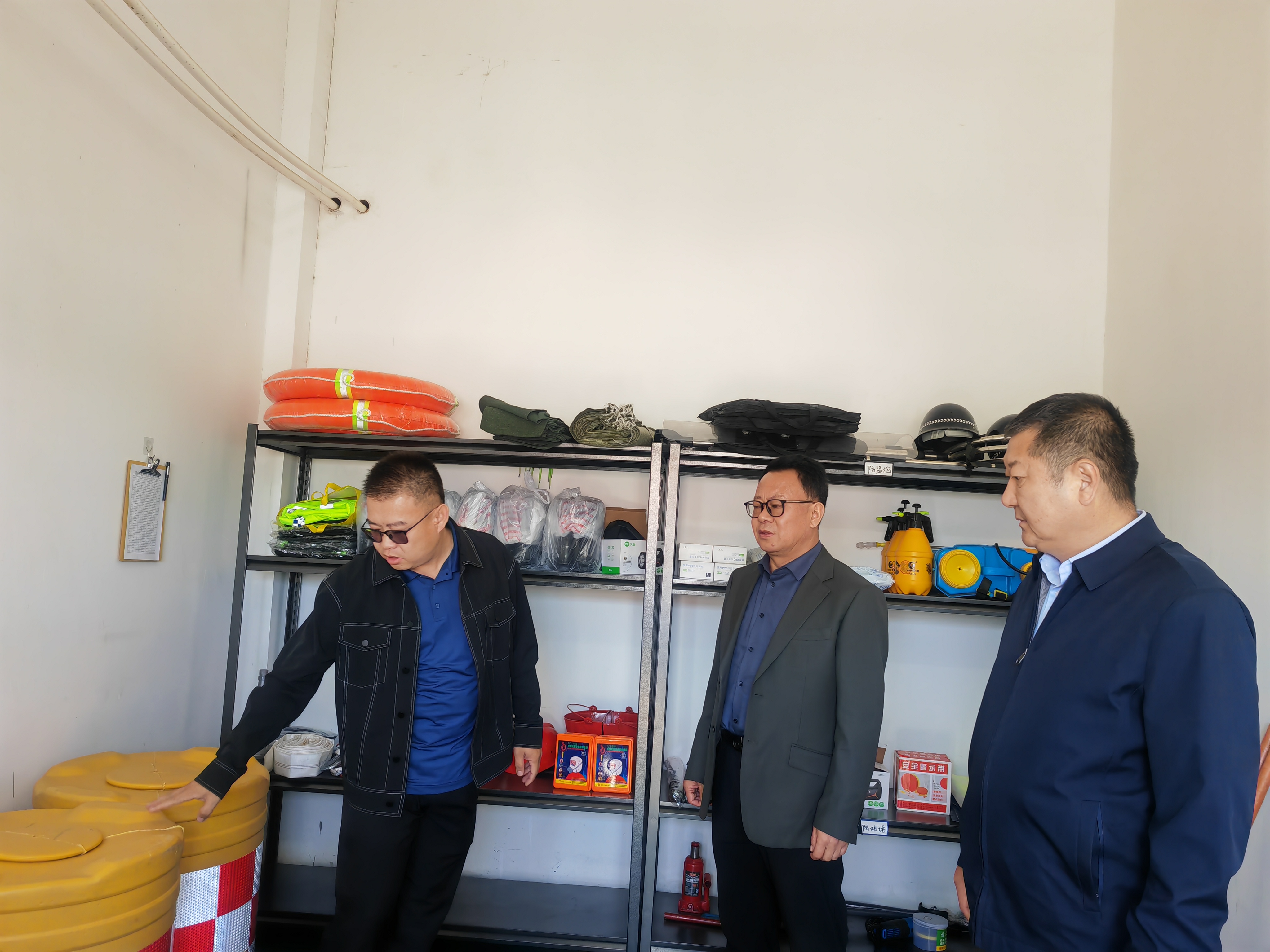 女人与公狍交酡女免费