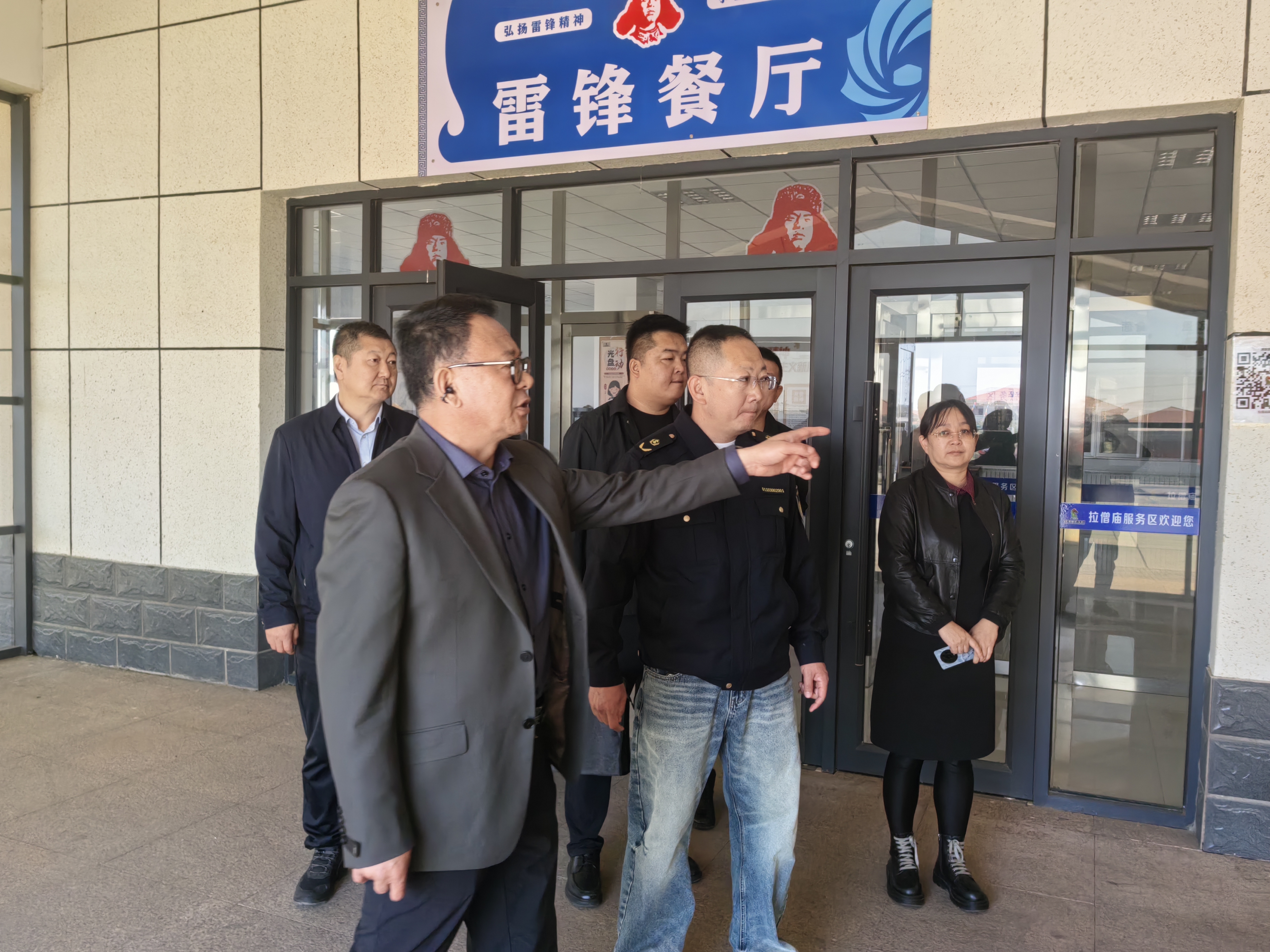 女人与公狍交酡女免费