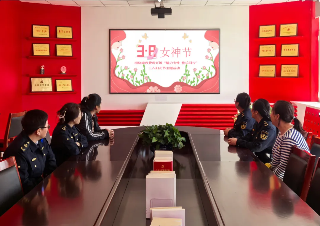 女人与公狍交酡女免费