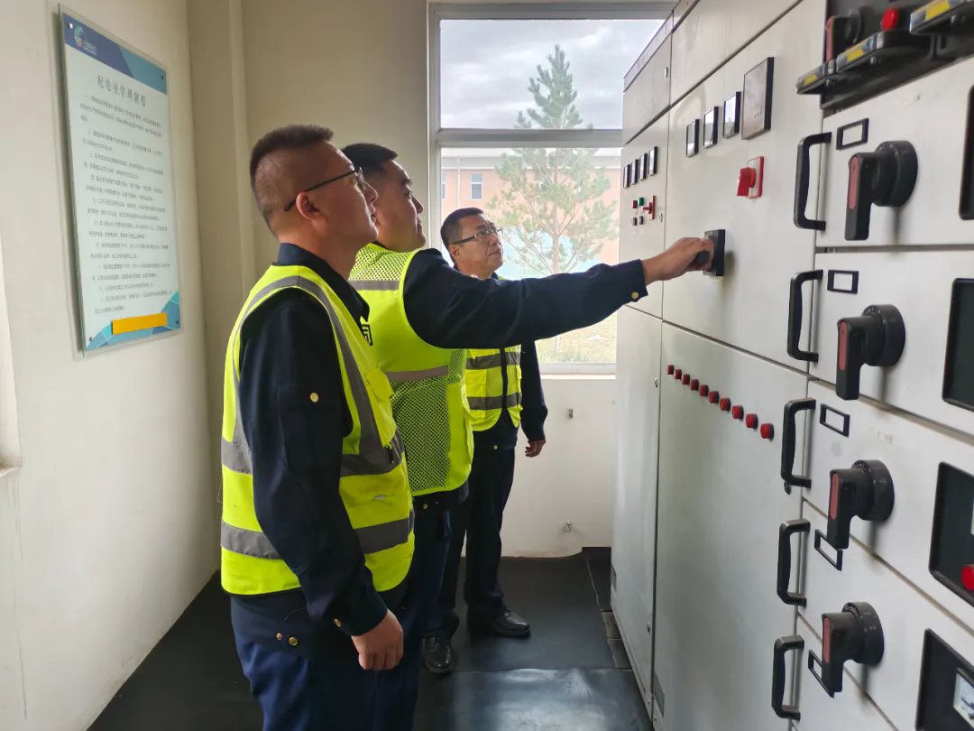 女人与公狍交酡女免费