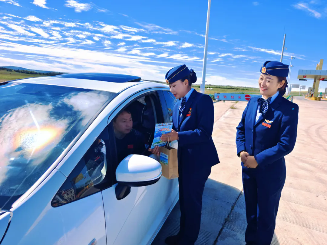 女人与公狍交酡女免费