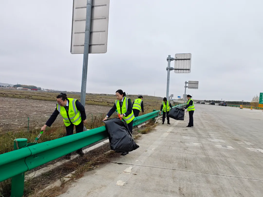 女人与公狍交酡女免费