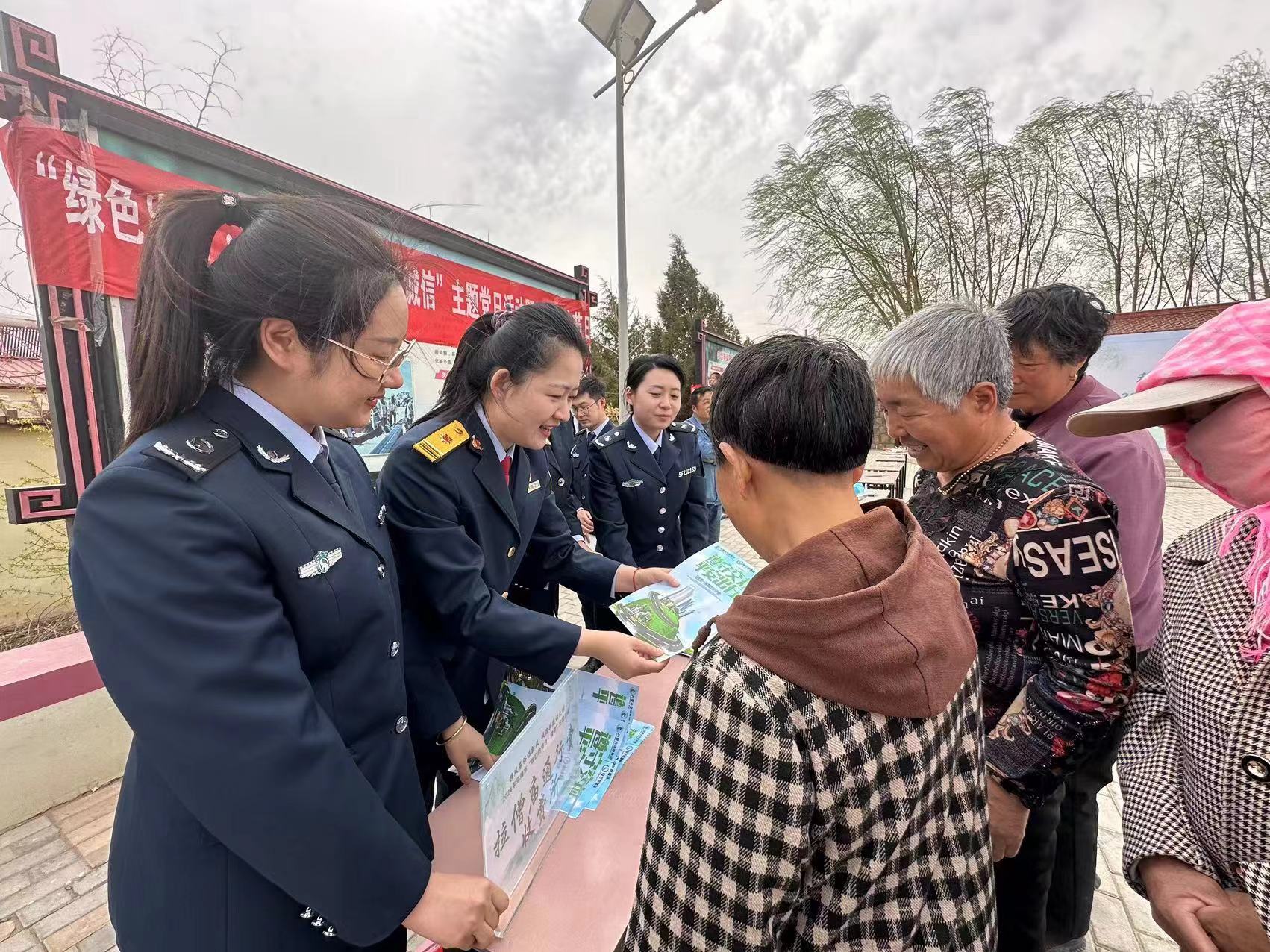 女人与公狍交酡女免费