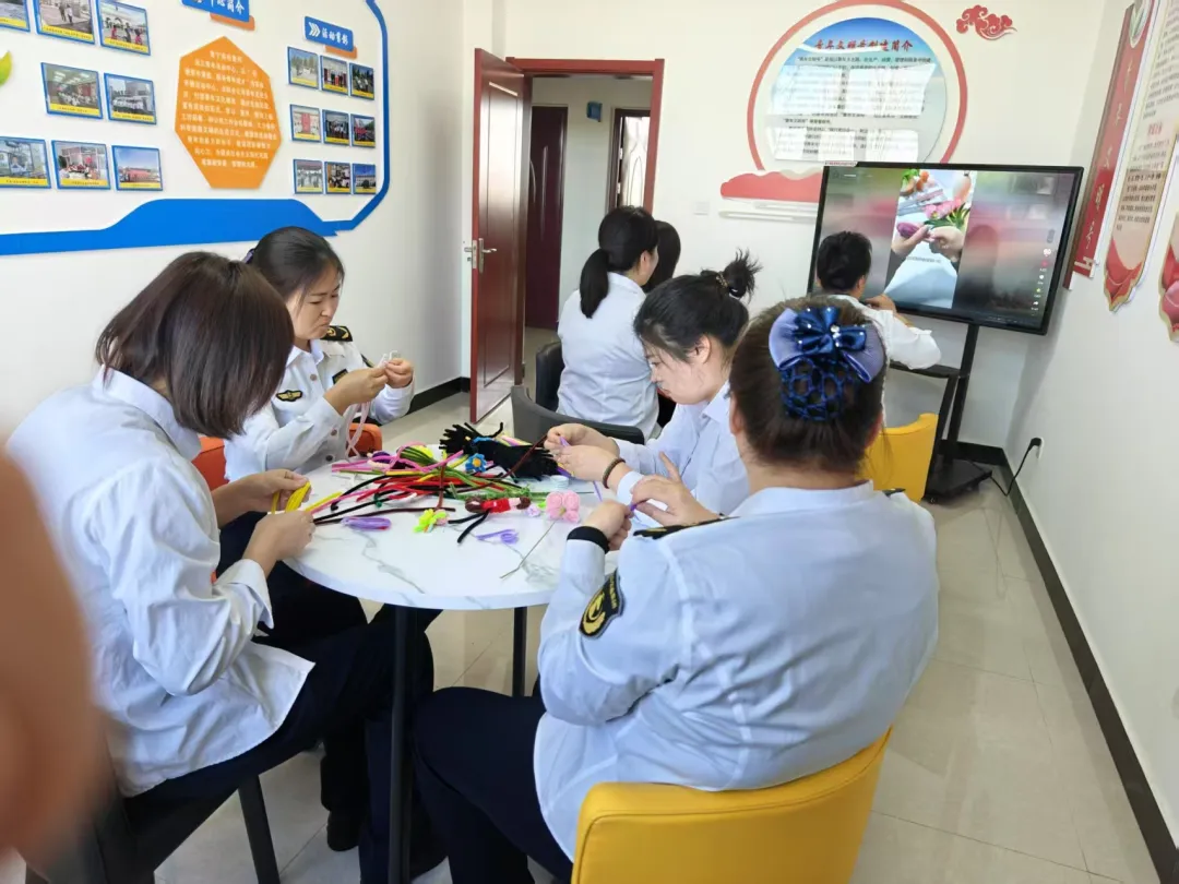 女人与公狍交酡女免费