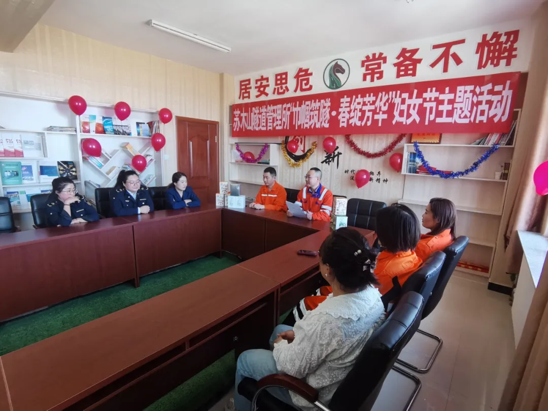 女人与公狍交酡女免费