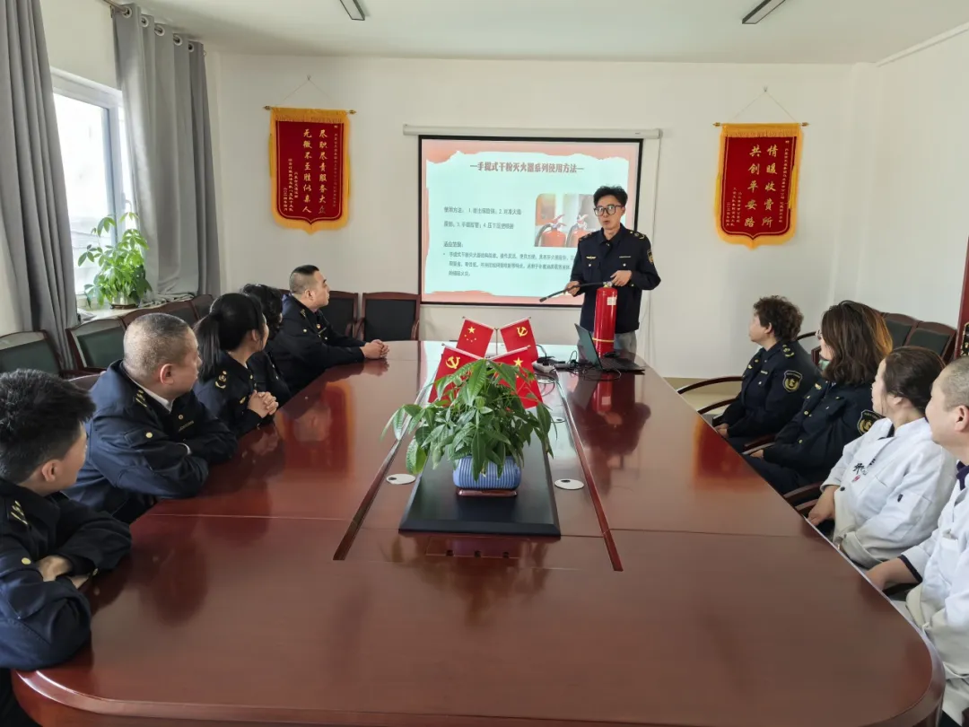 女人与公狍交酡女免费