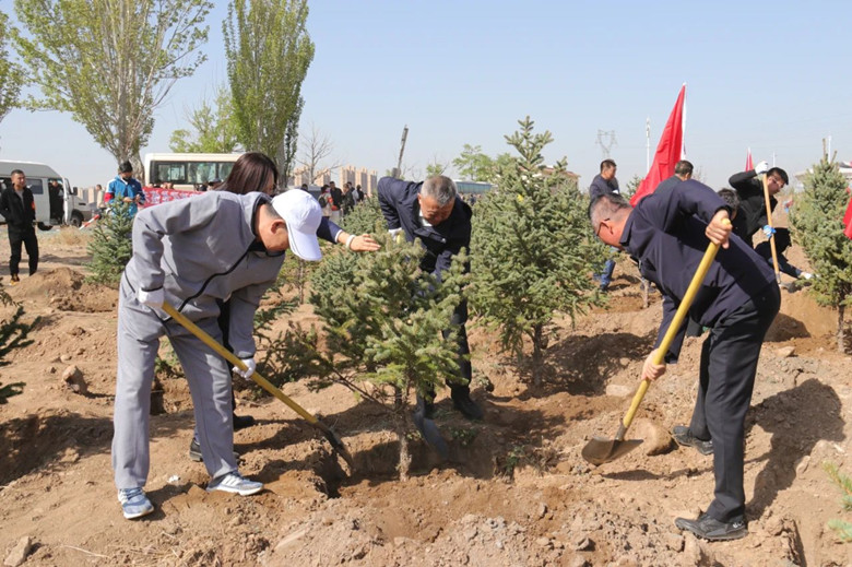 女人与公狍交酡女免费