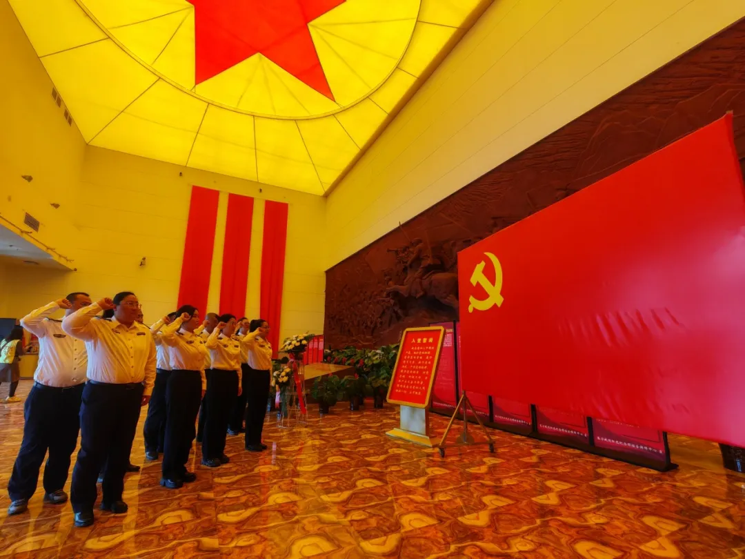 女人与公狍交酡女免费