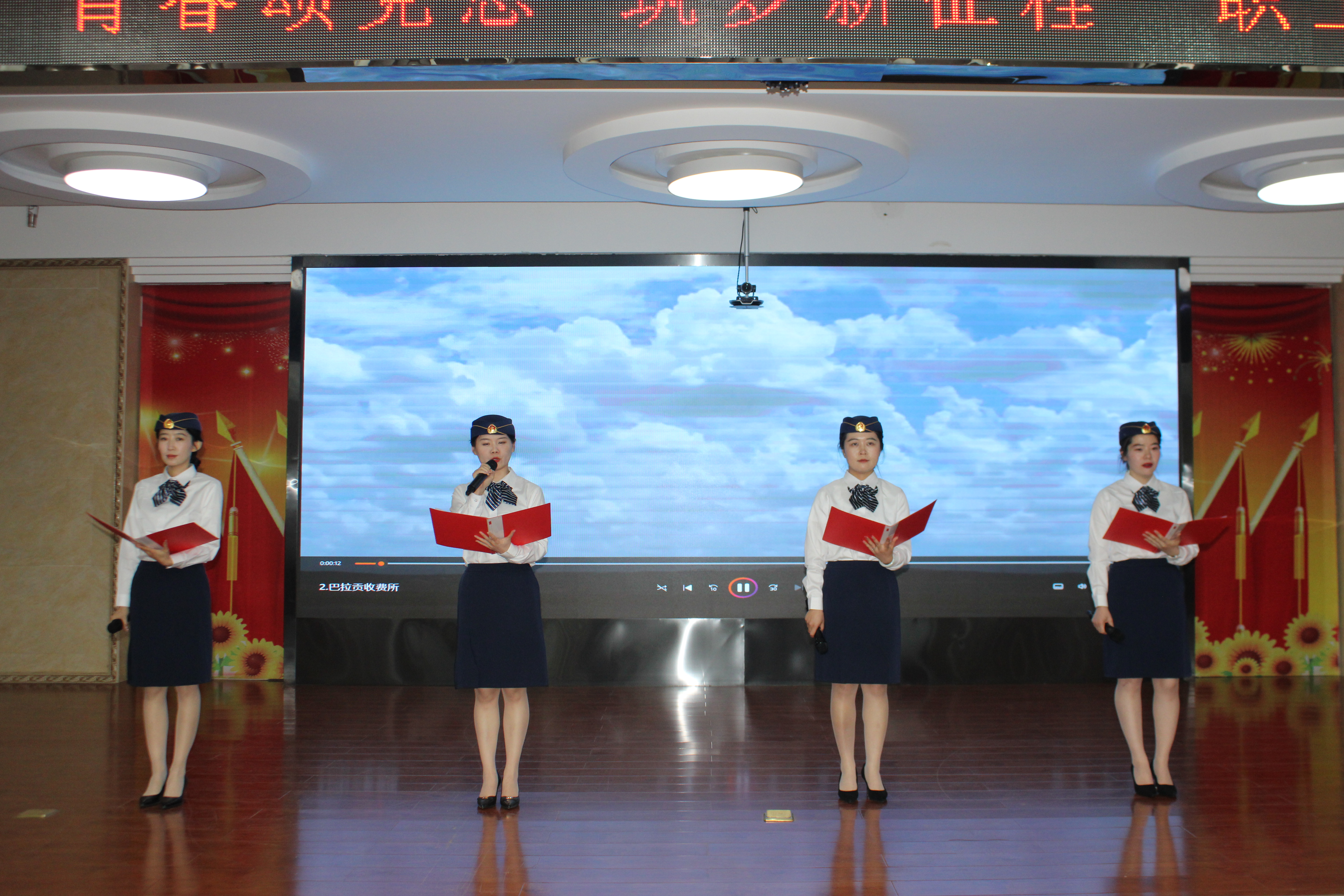 女人与公狍交酡女免费