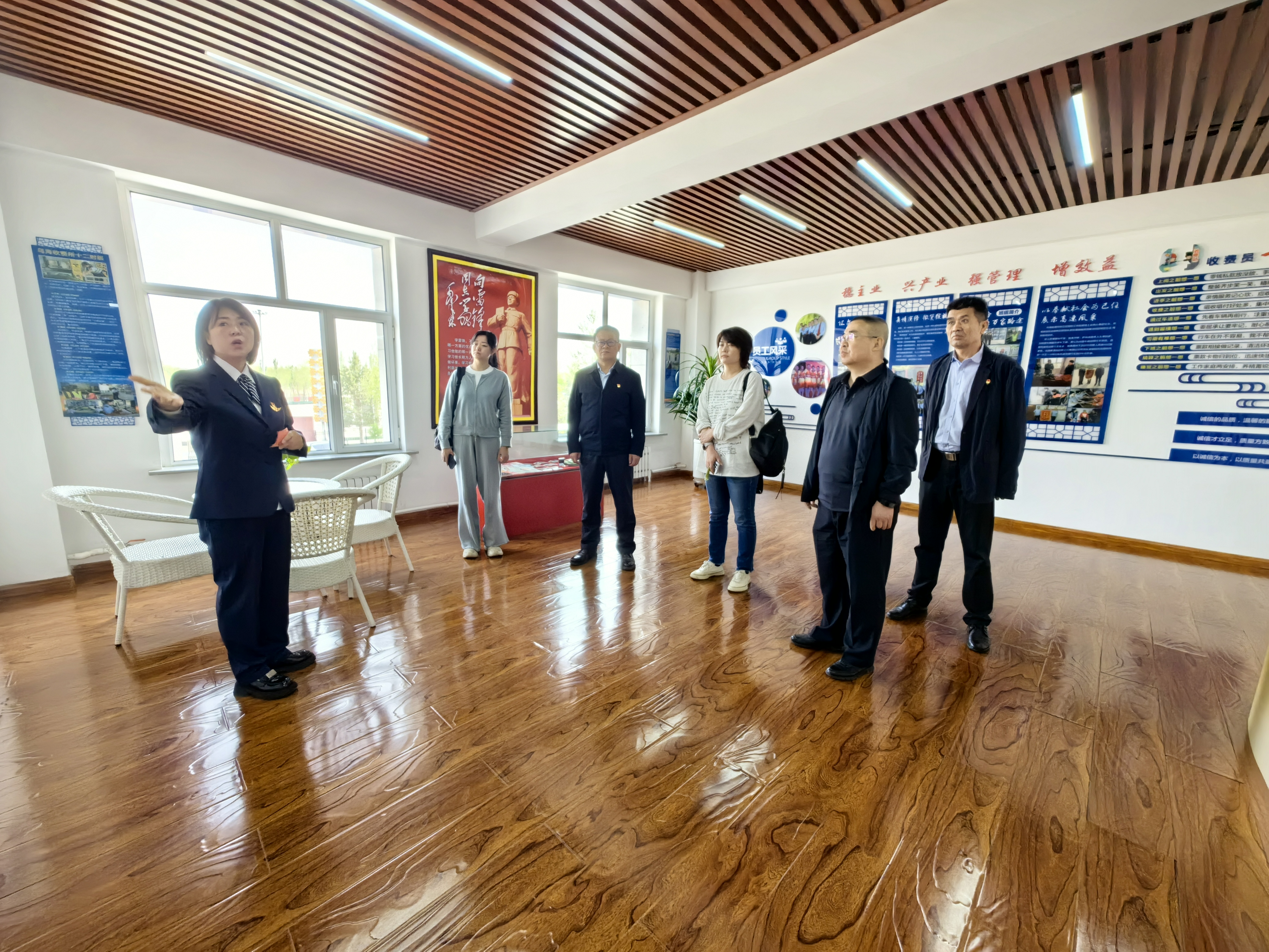 女人与公狍交酡女免费