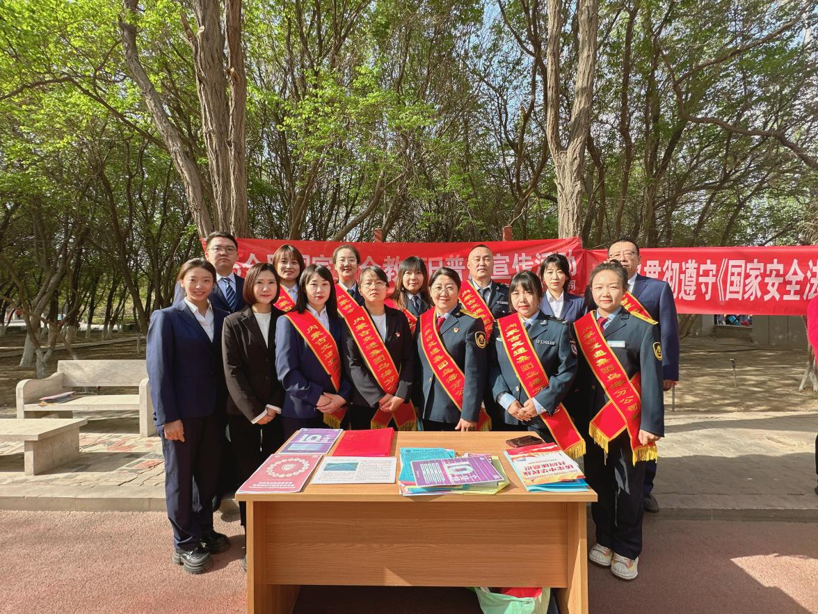 女人与公狍交酡女免费