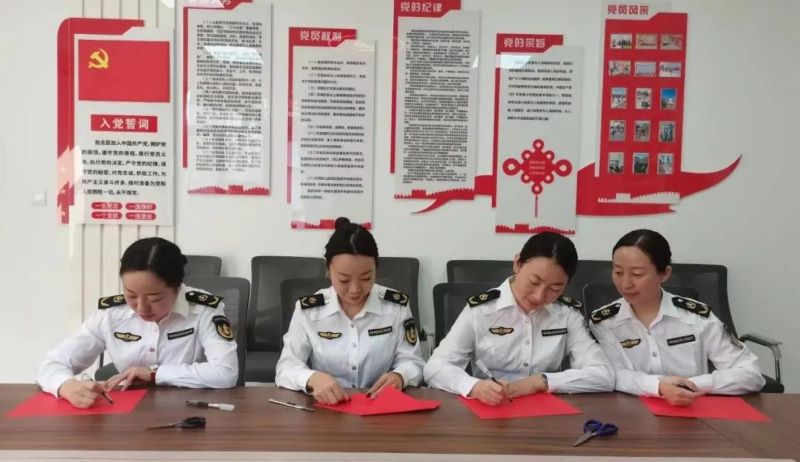 女人与公狍交酡女免费