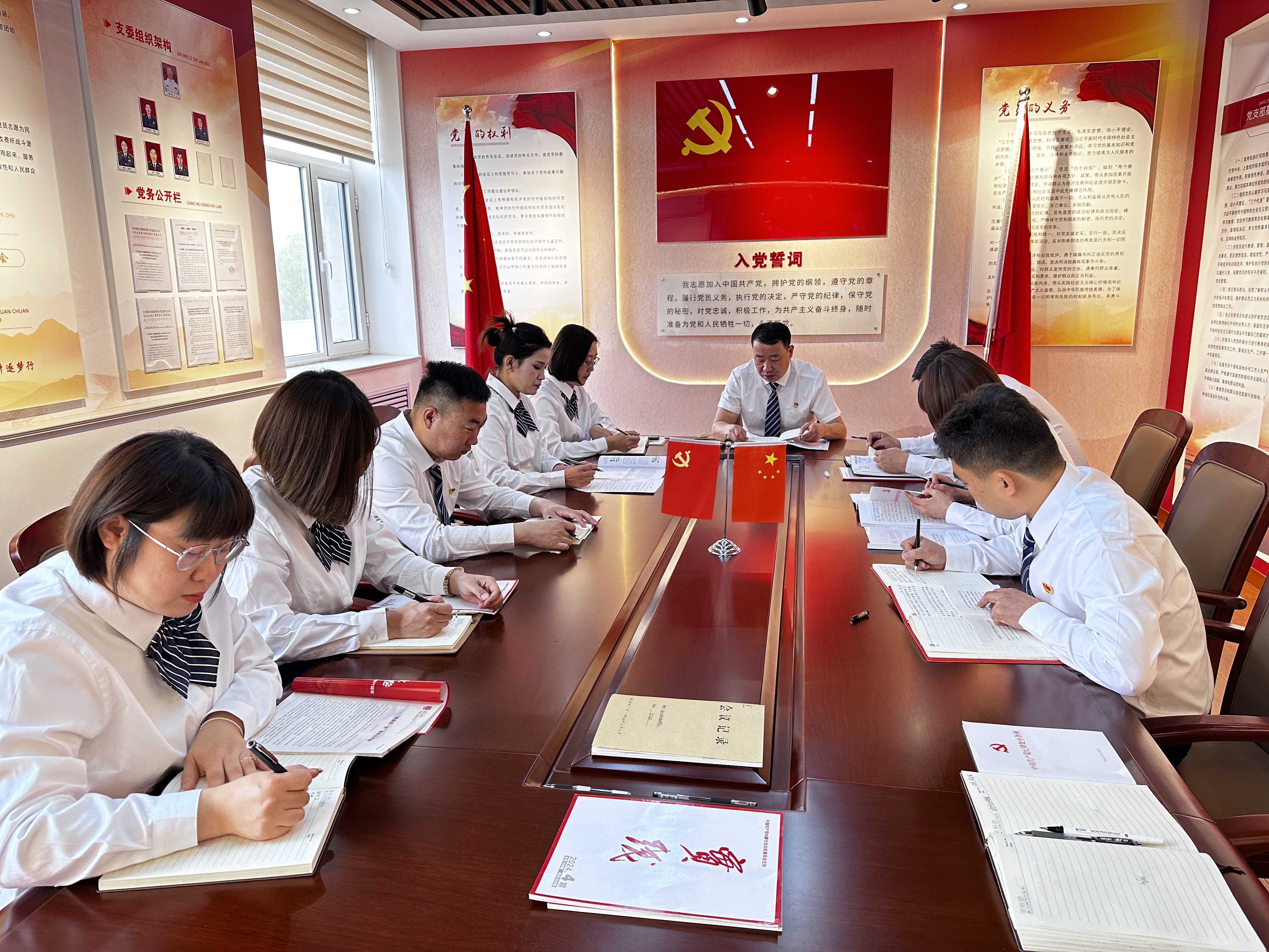 女人与公狍交酡女免费