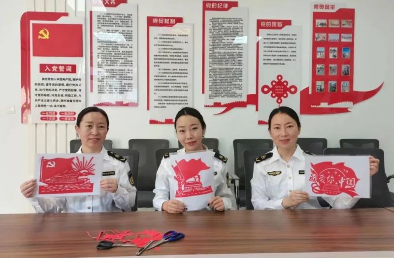 女人与公狍交酡女免费