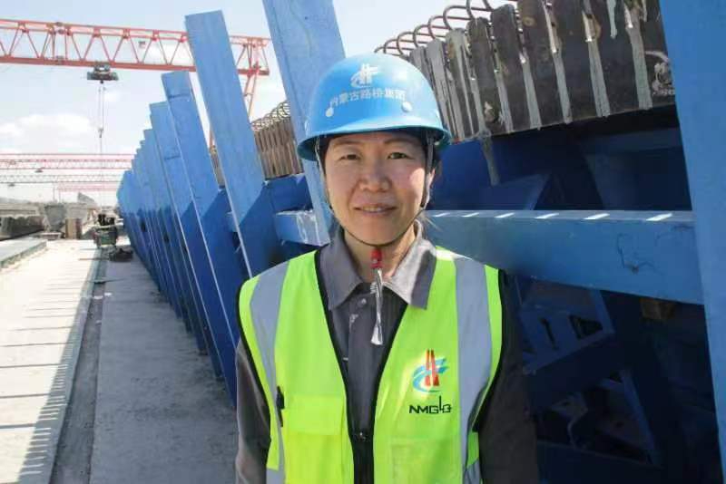 女人与公狍交酡女免费