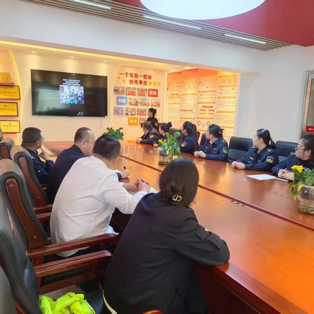 女人与公狍交酡女免费