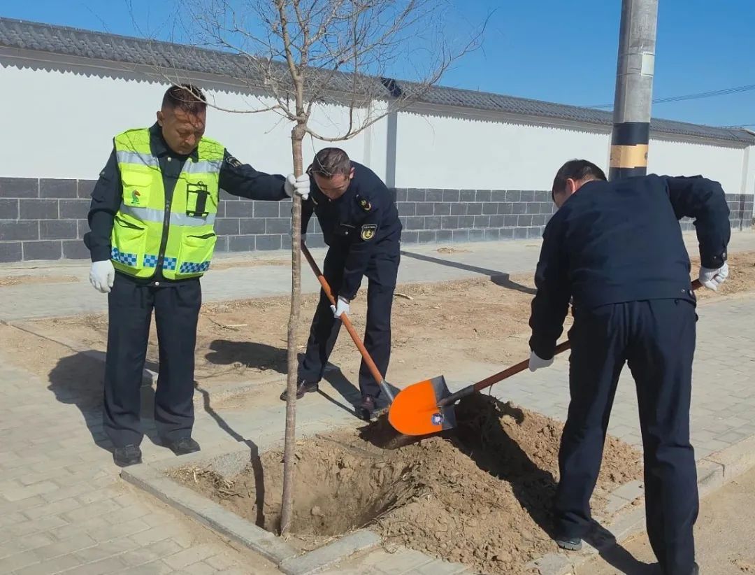 女人与公狍交酡女免费