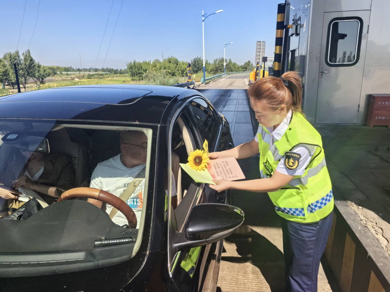 女人与公狍交酡女免费