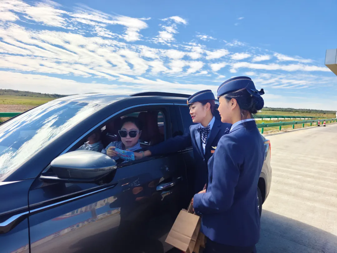 女人与公狍交酡女免费