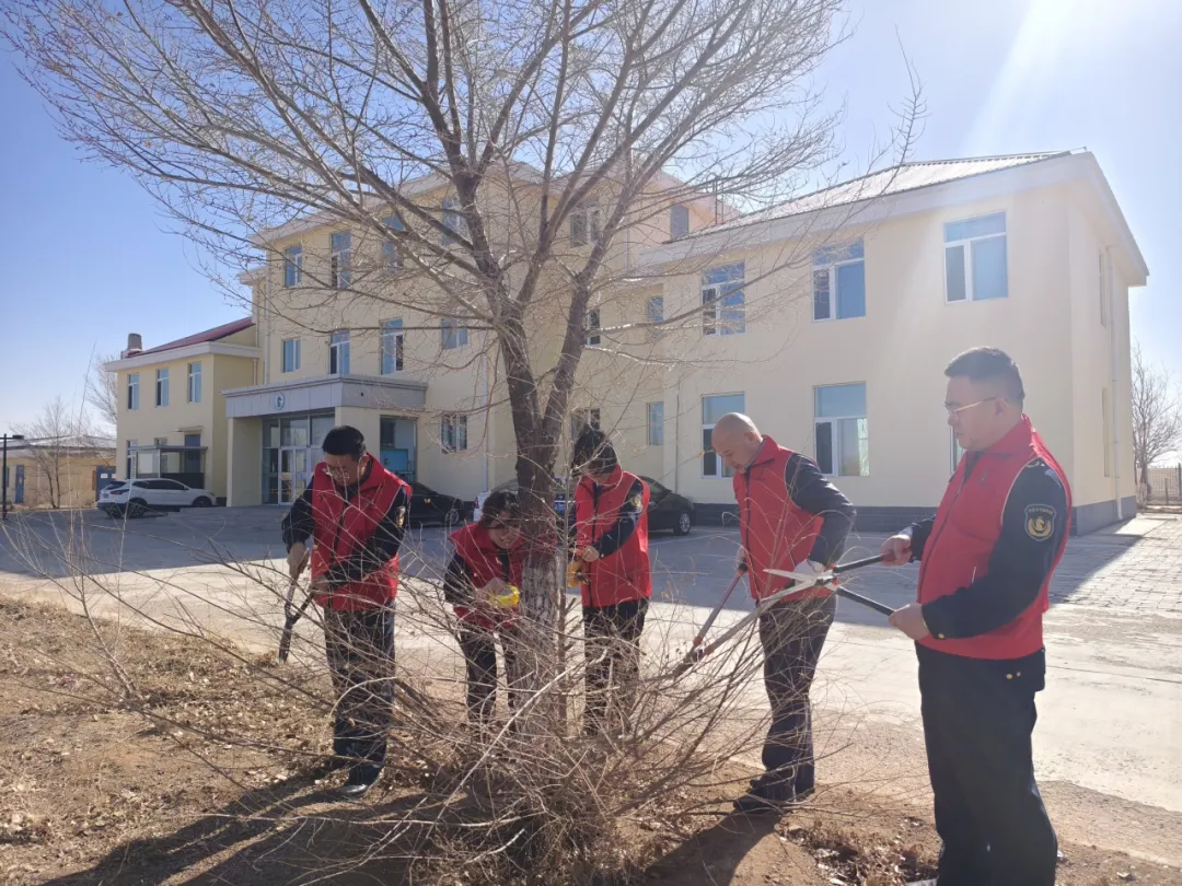 女人与公狍交酡女免费