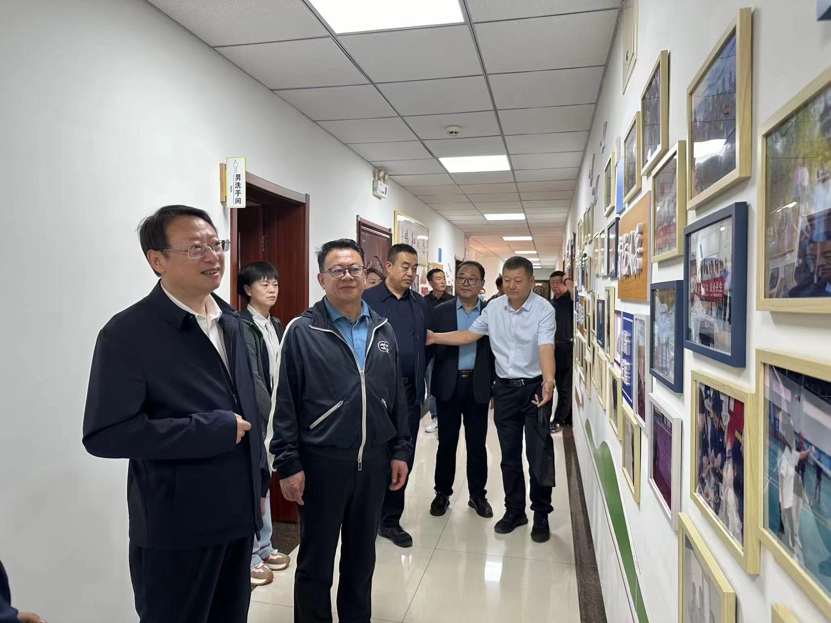 女人与公狍交酡女免费