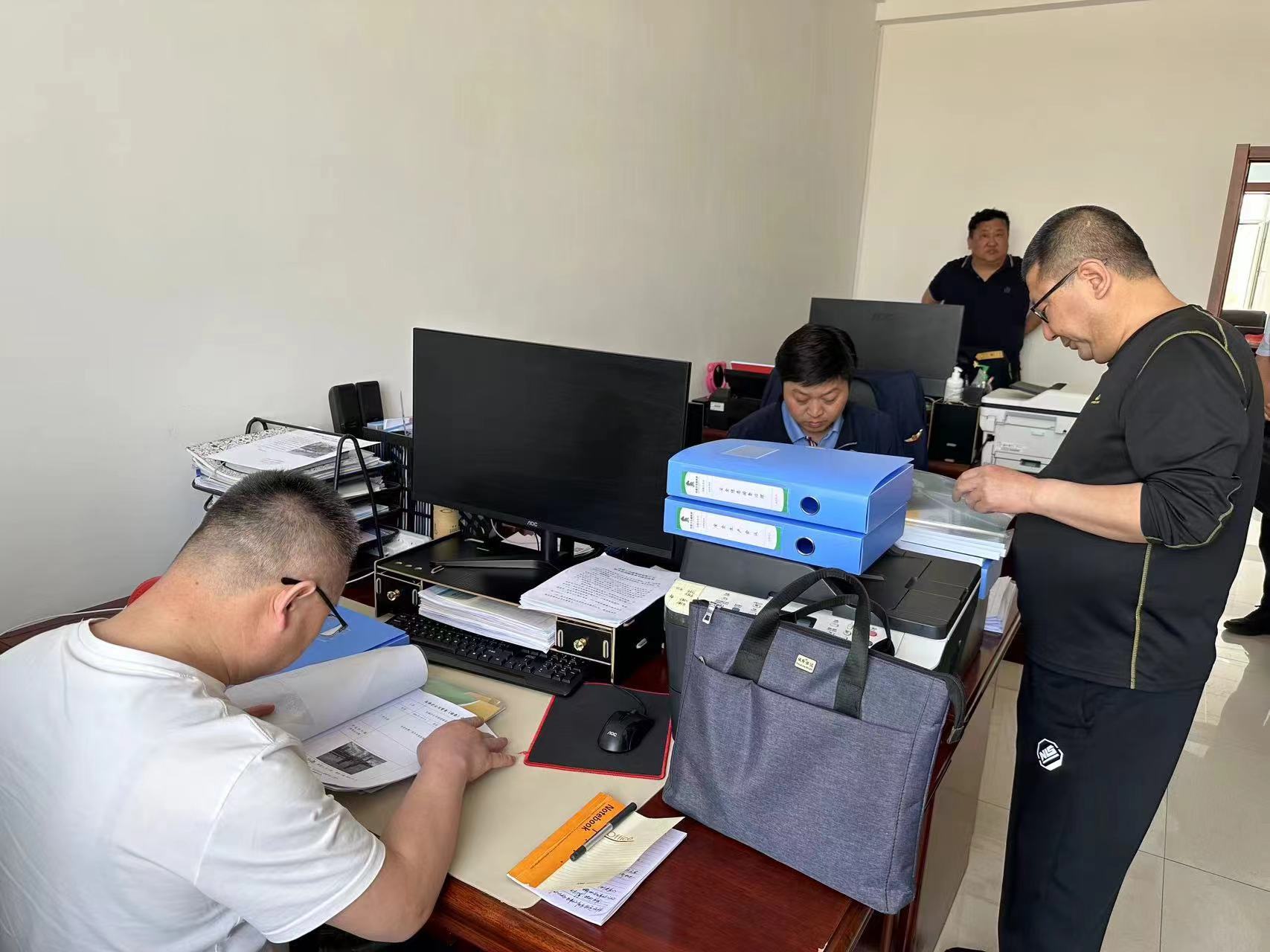 女人与公狍交酡女免费