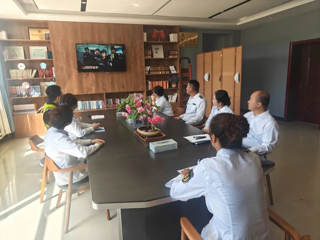 女人与公狍交酡女免费