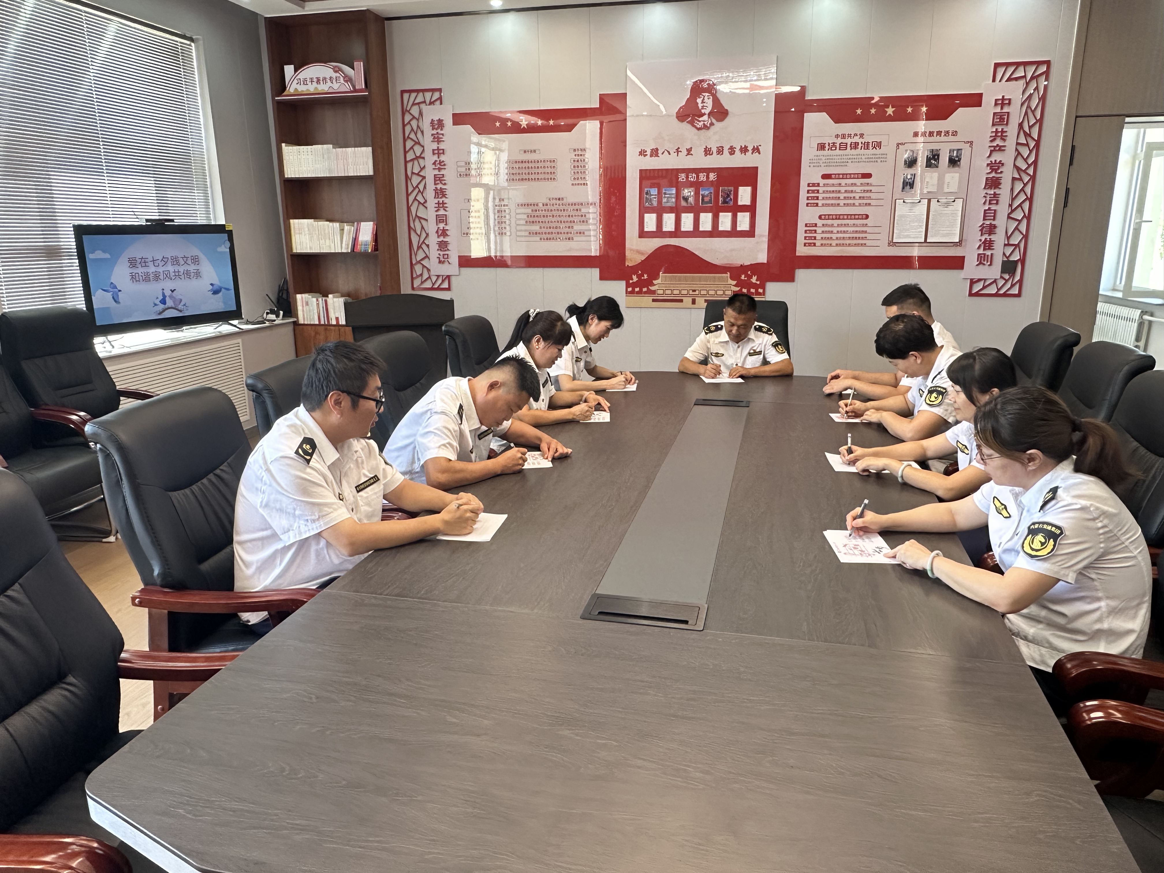 女人与公狍交酡女免费