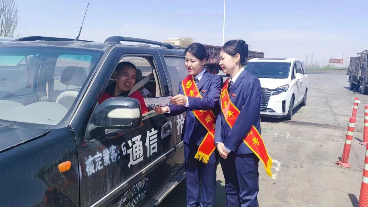 女人与公狍交酡女免费
