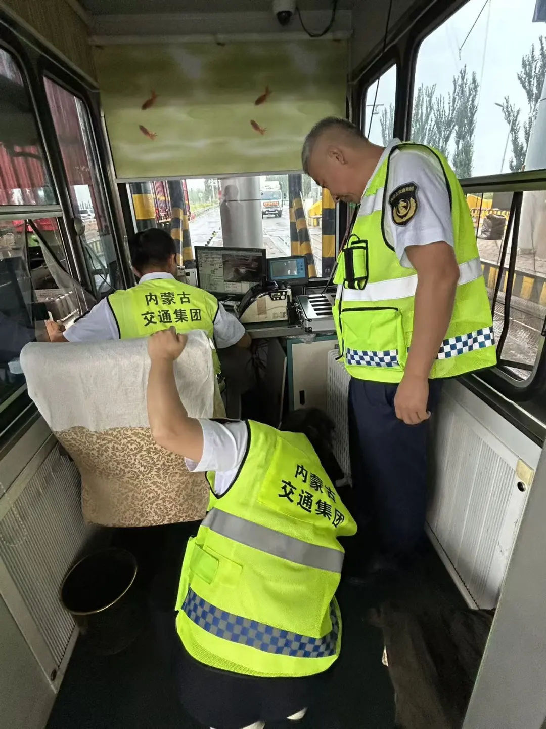 女人与公狍交酡女免费