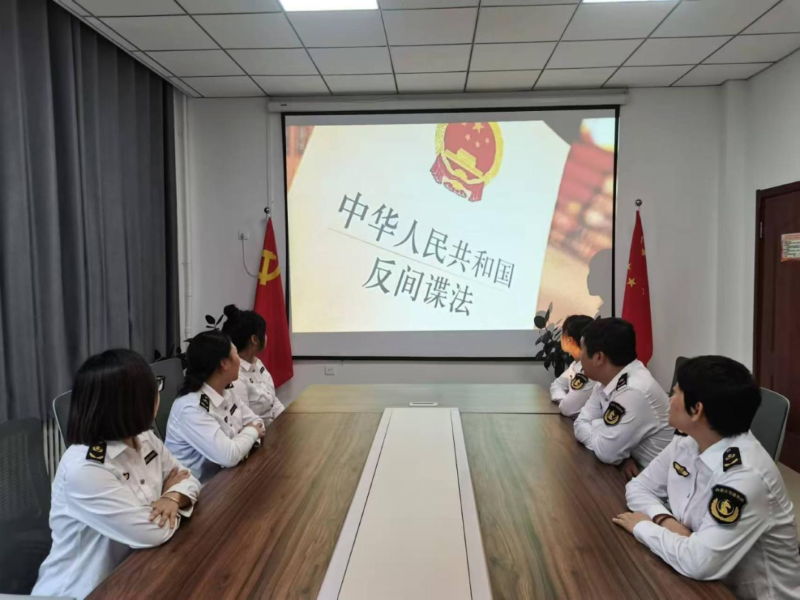 女人与公狍交酡女免费