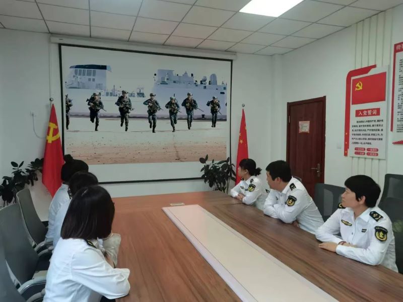 女人与公狍交酡女免费