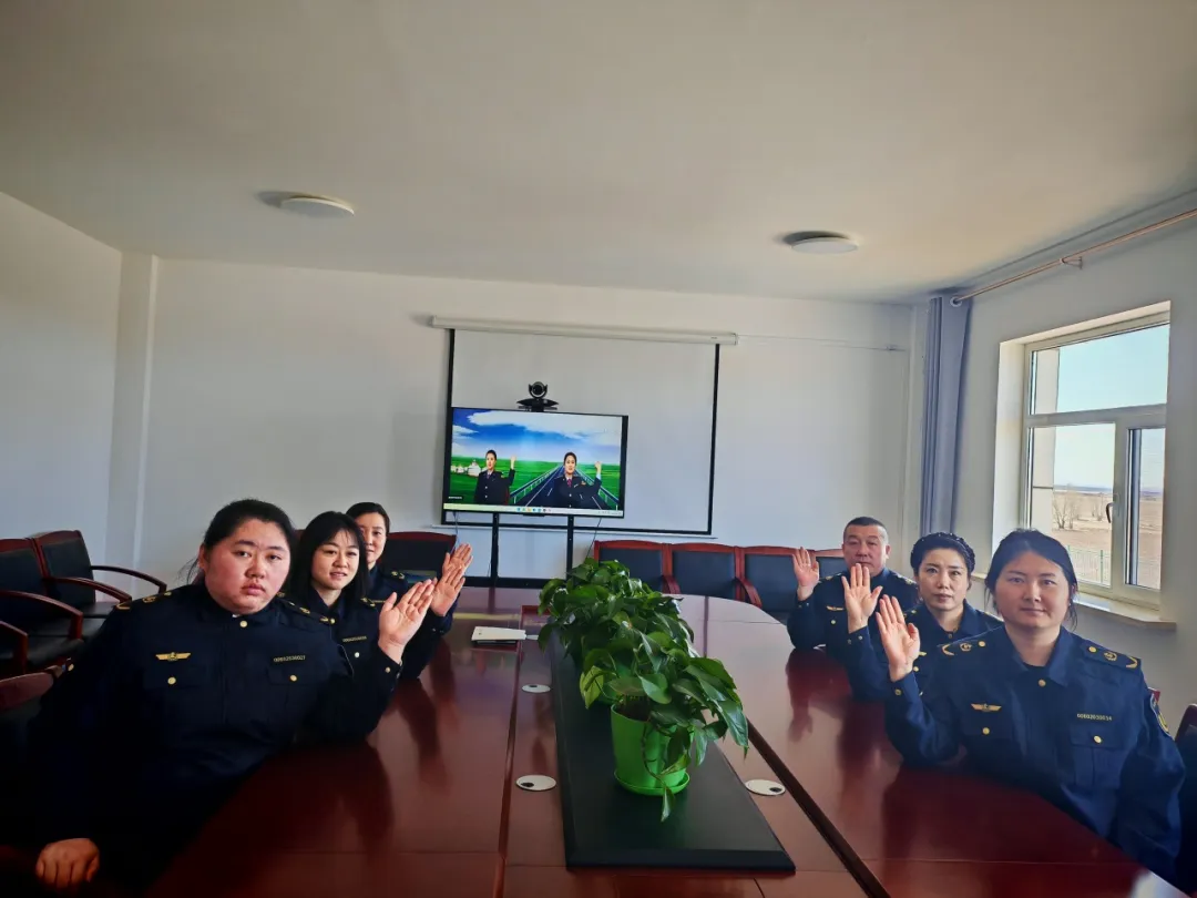 女人与公狍交酡女免费