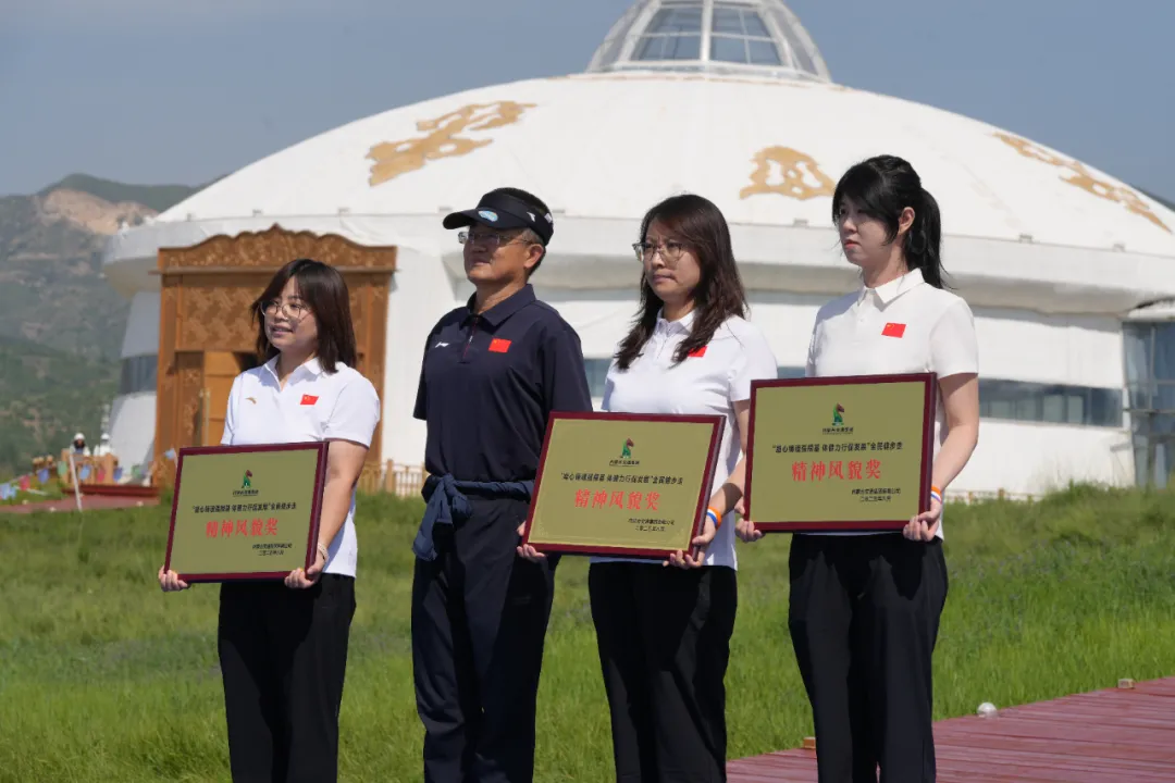 女人与公狍交酡女免费