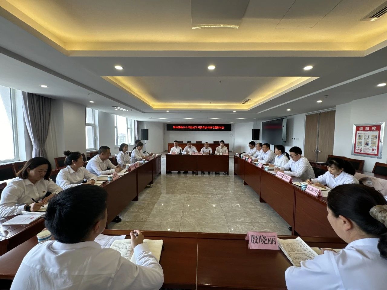 女人与公狍交酡女免费