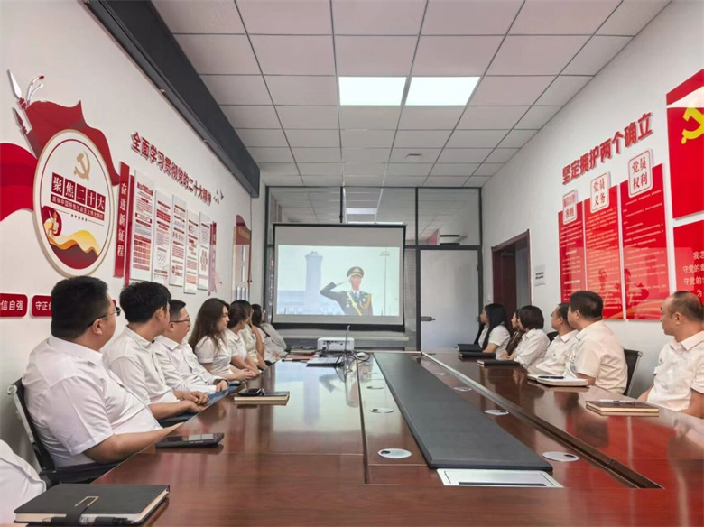 女人与公狍交酡女免费