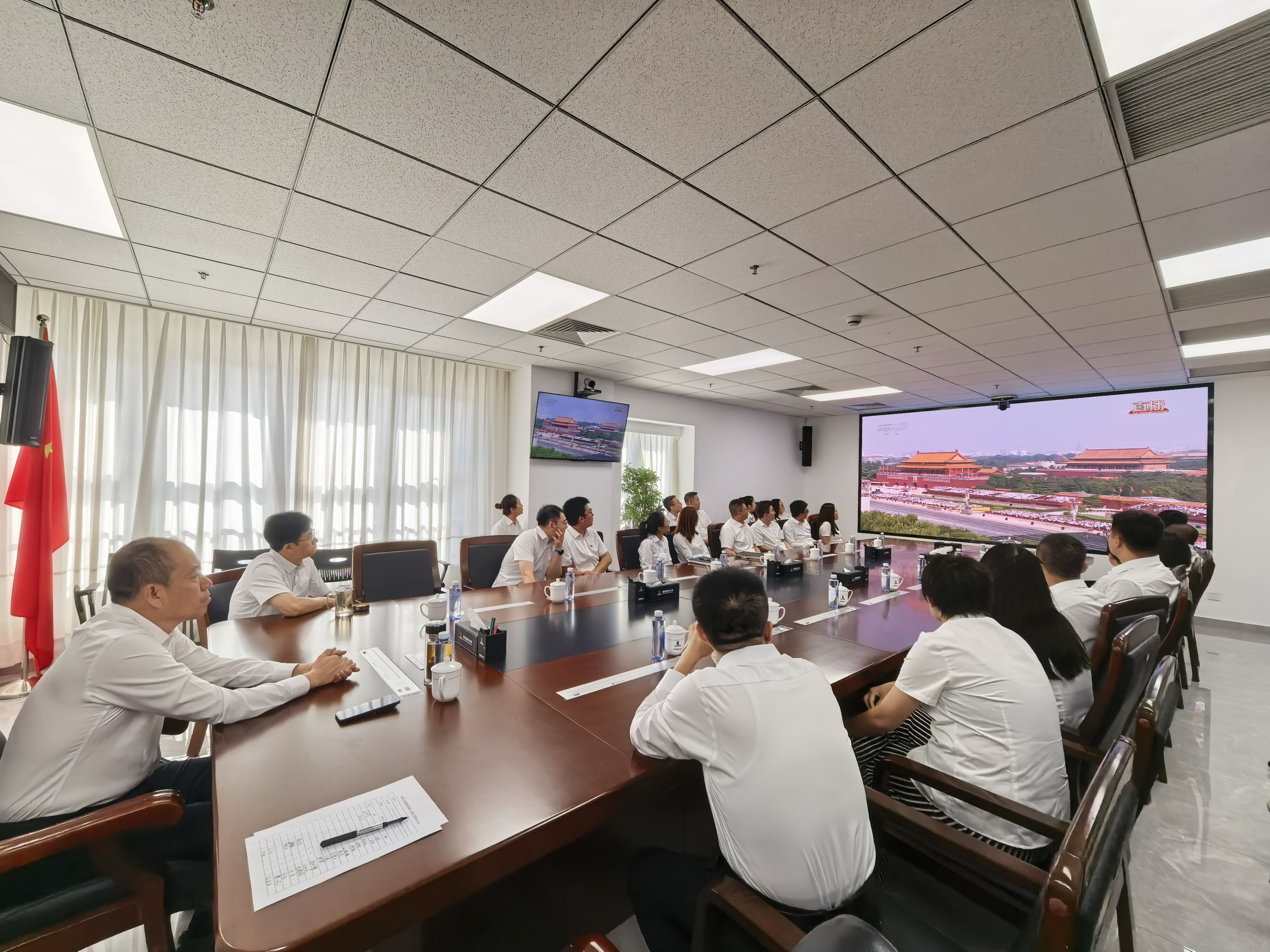 女人与公狍交酡女免费