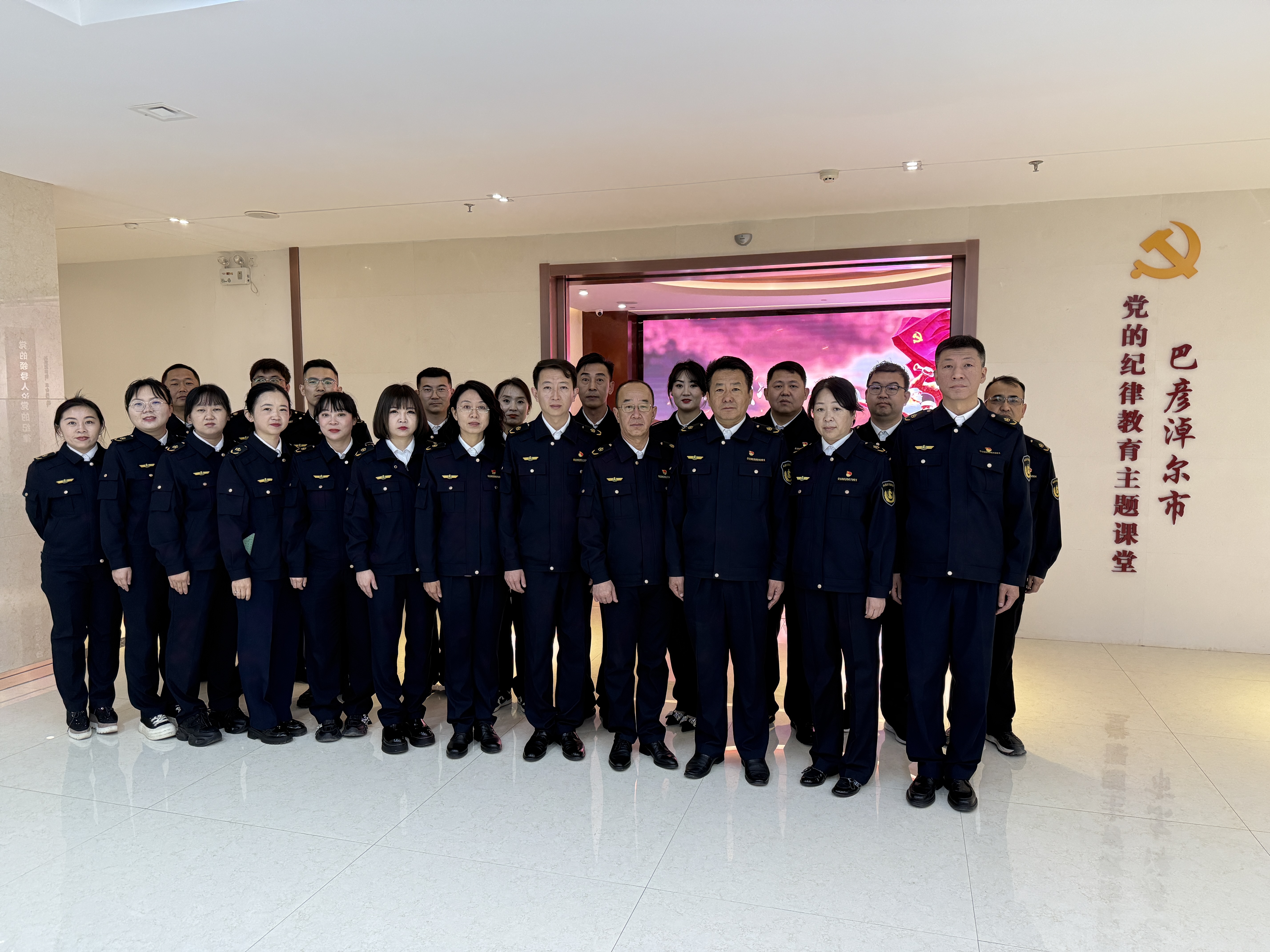 女人与公狍交酡女免费