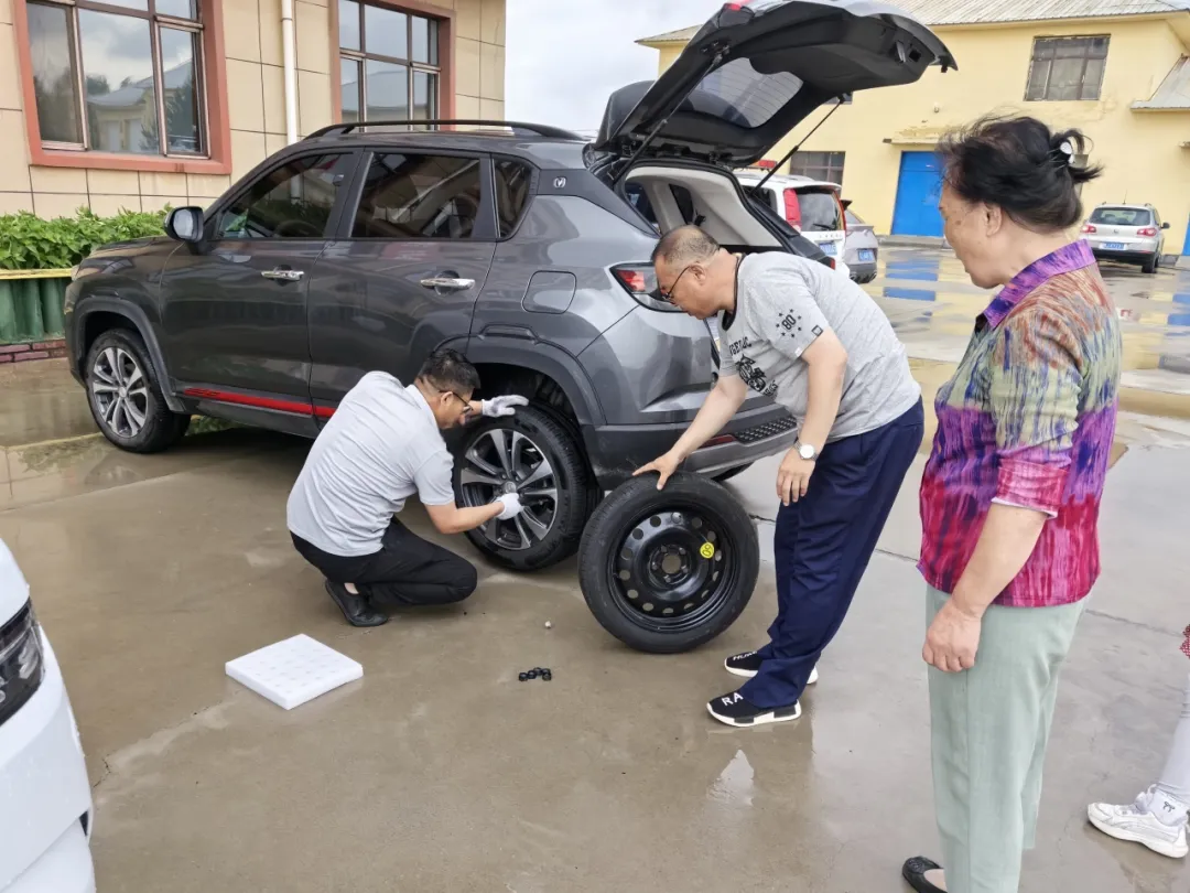 女人与公狍交酡女免费