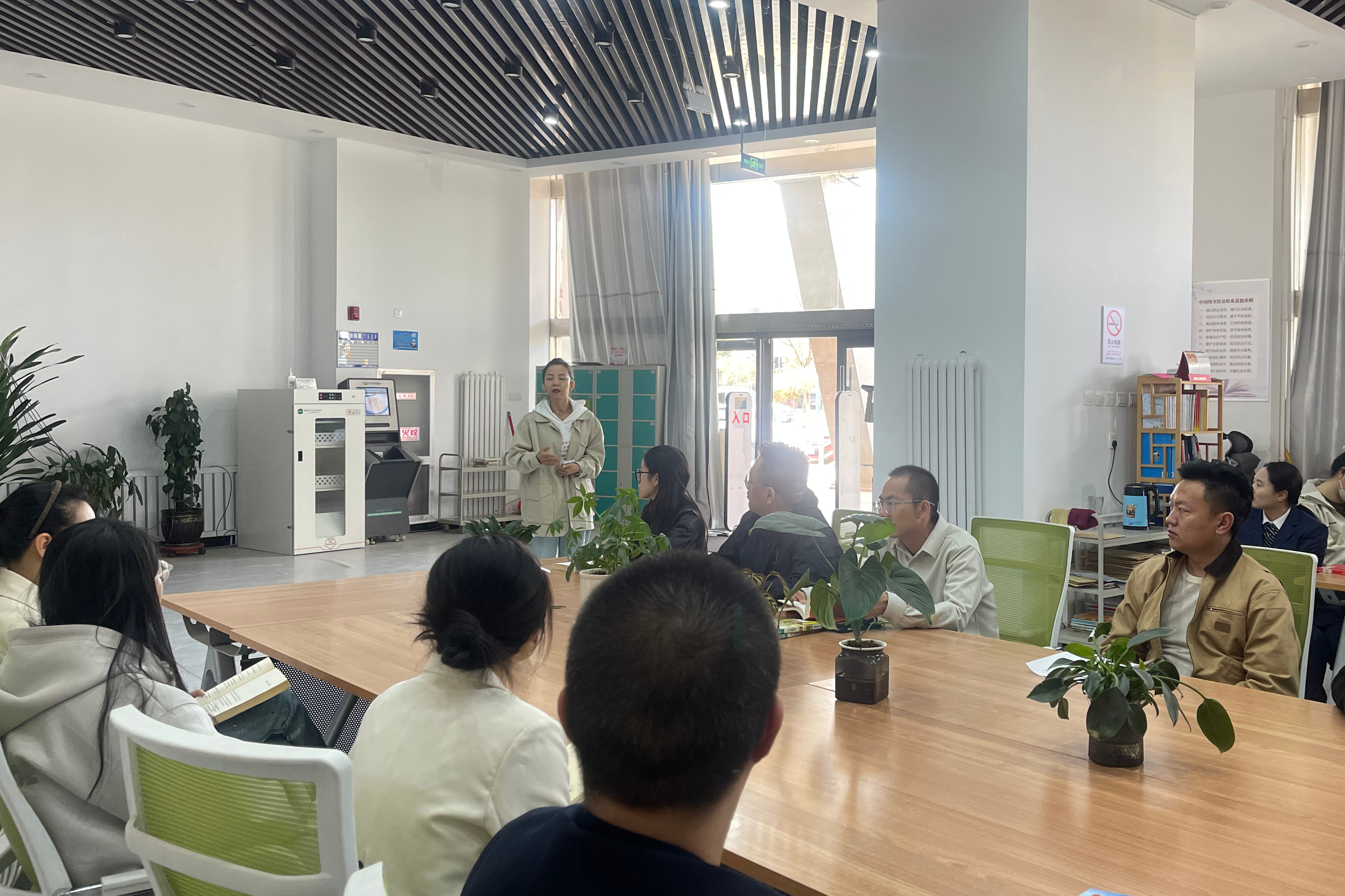 女人与公狍交酡女免费