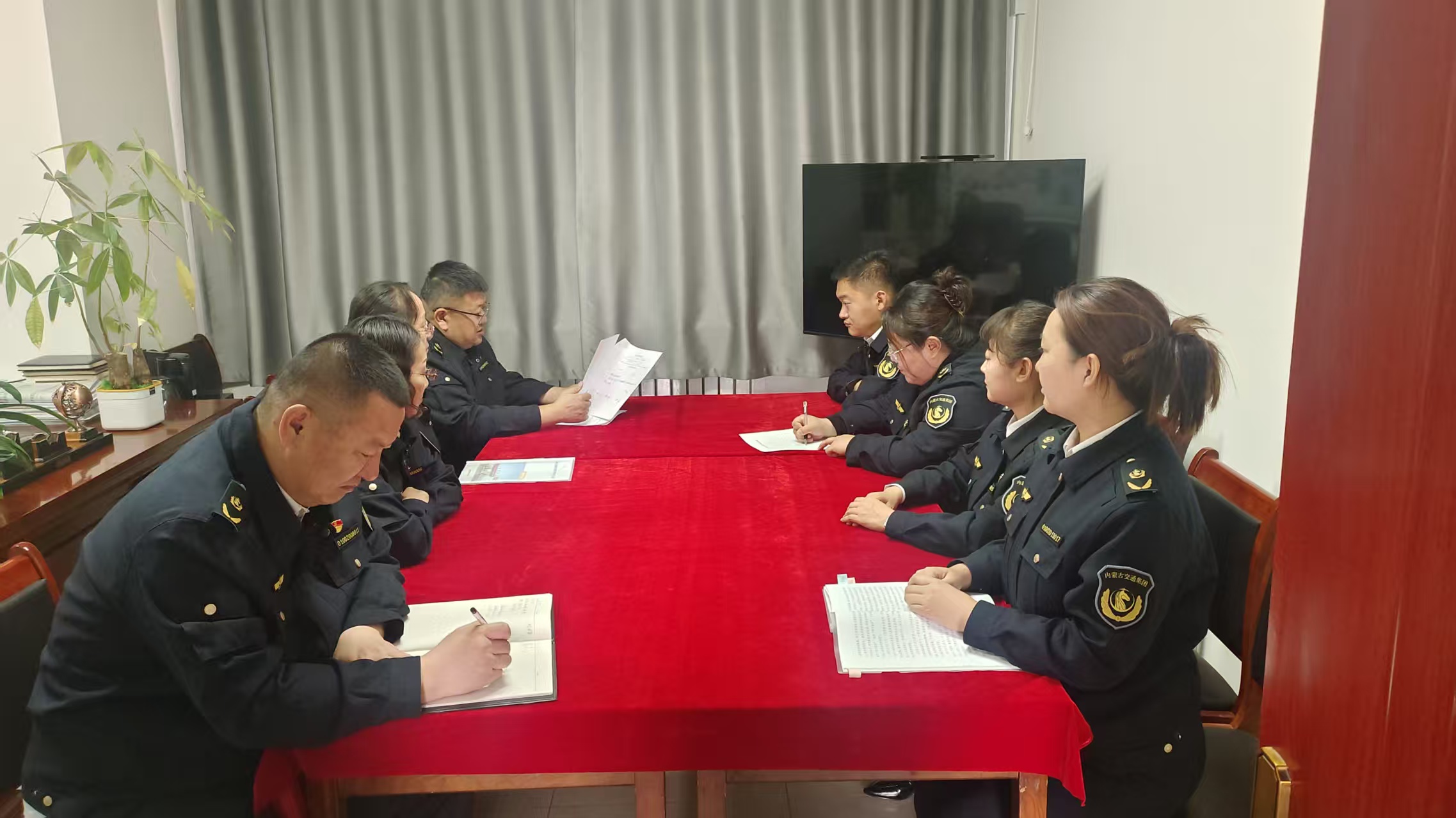 女人与公狍交酡女免费