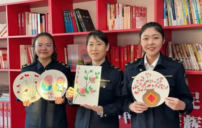 女人与公狍交酡女免费