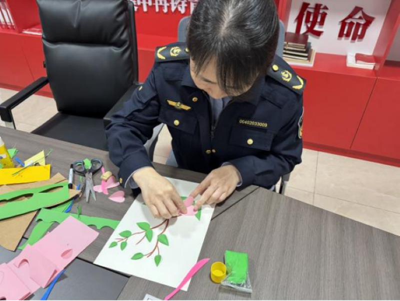 女人与公狍交酡女免费