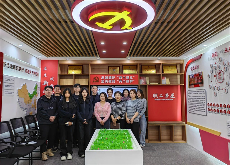 女人与公狍交酡女免费