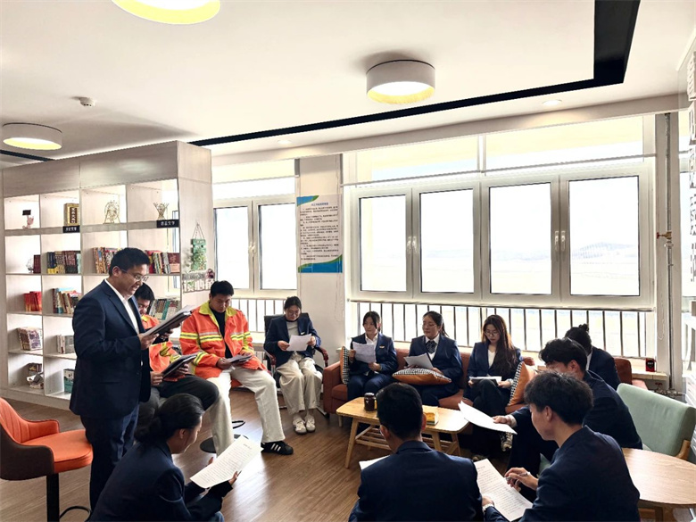 女人与公狍交酡女免费