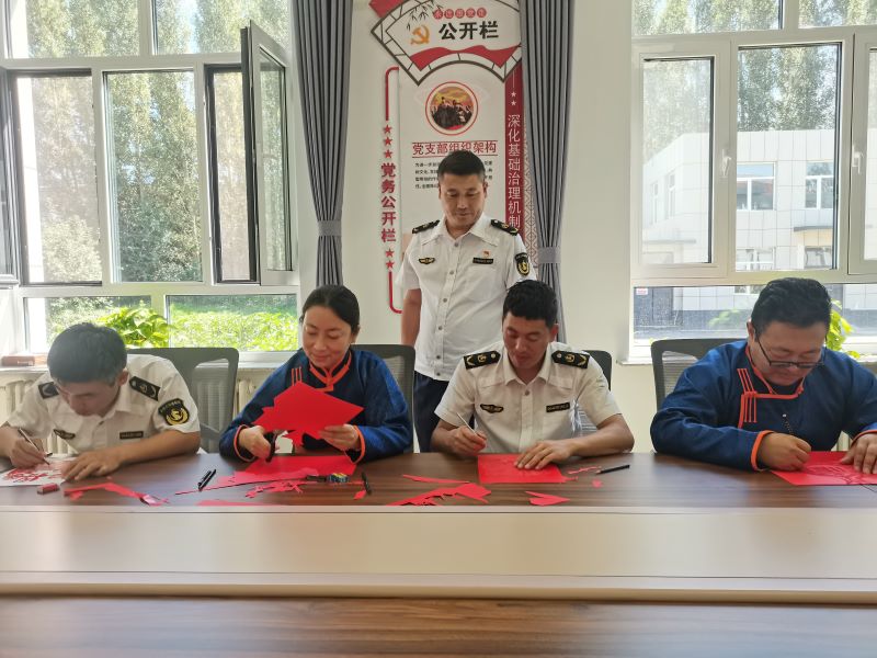 女人与公狍交酡女免费