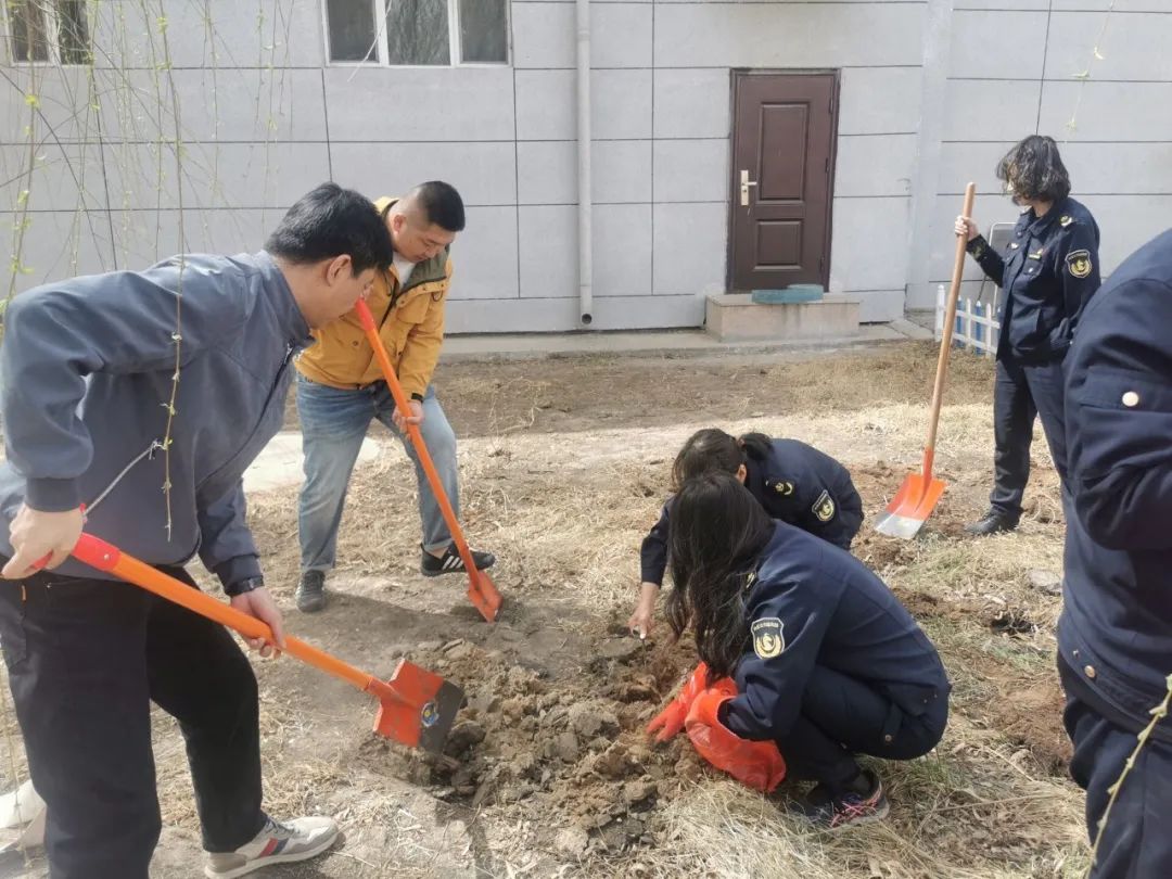女人与公狍交酡女免费