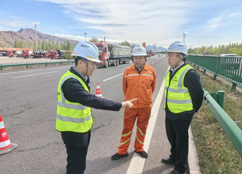 女人与公狍交酡女免费