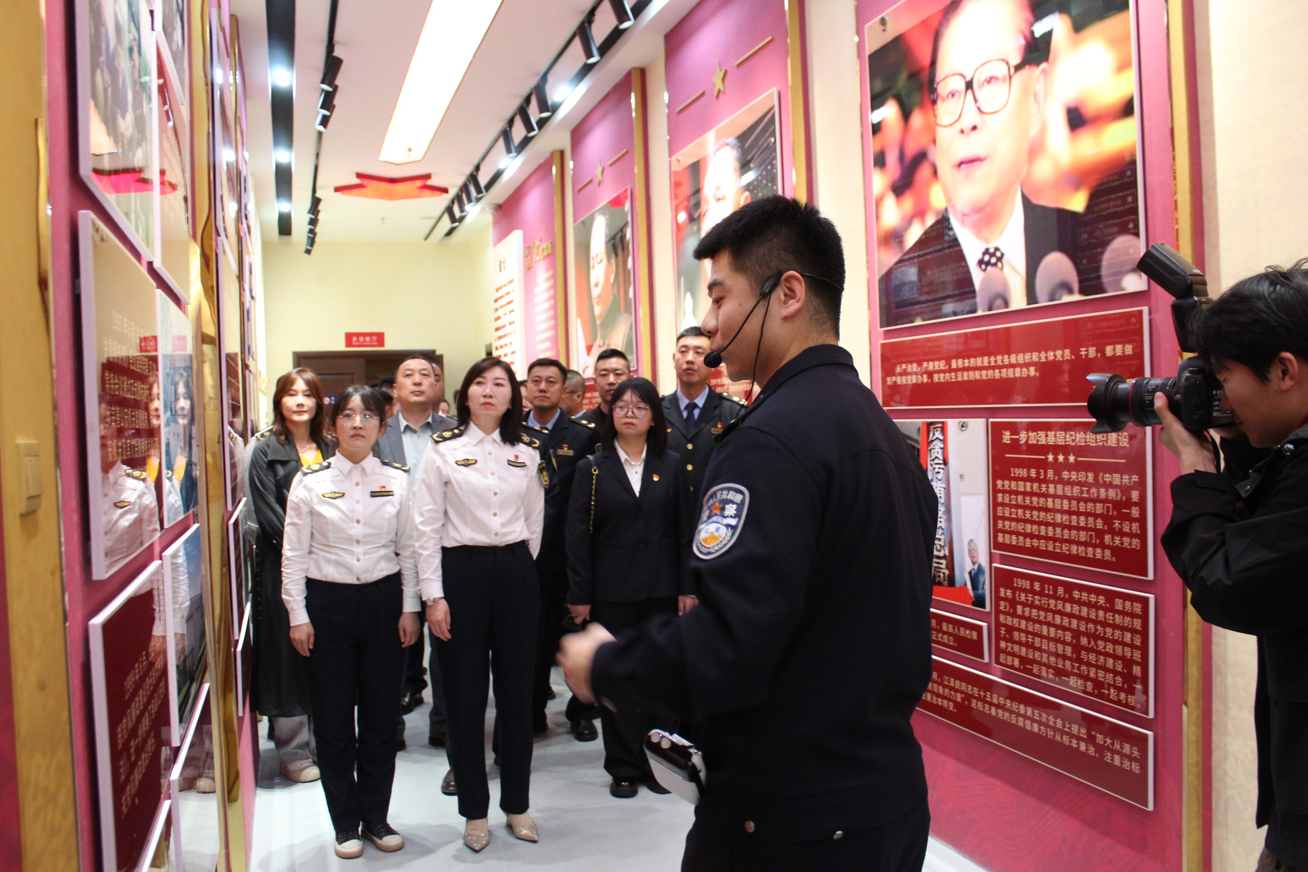 女人与公狍交酡女免费